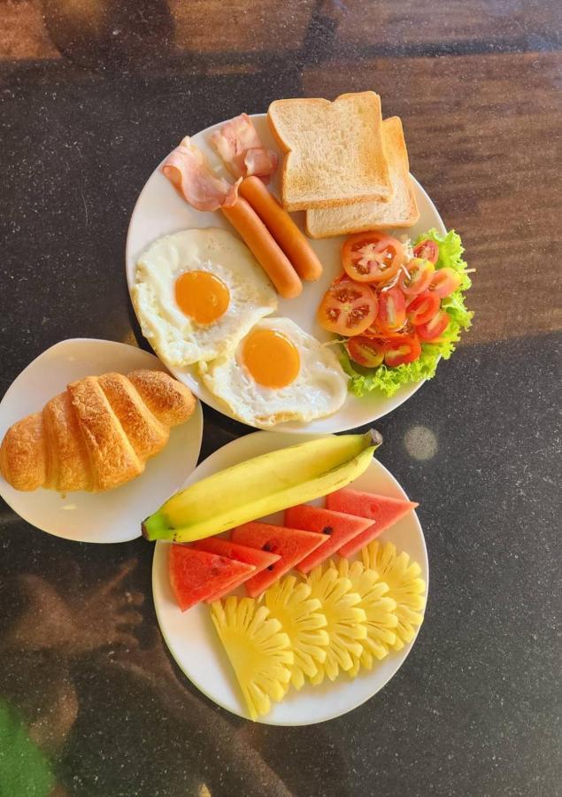 Acomodação com café da manhã  Momento Bangtao