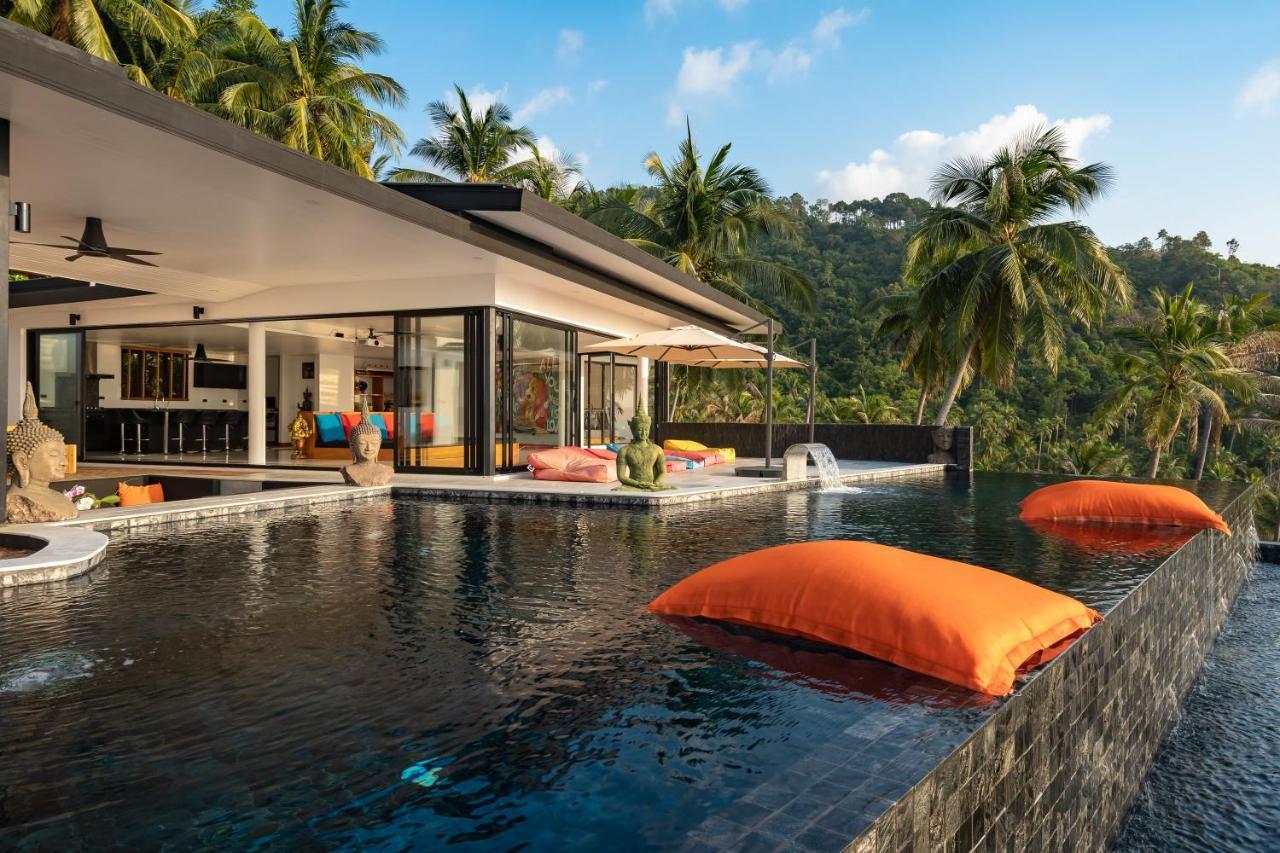 Villa Infinity 600 M2 Sea View