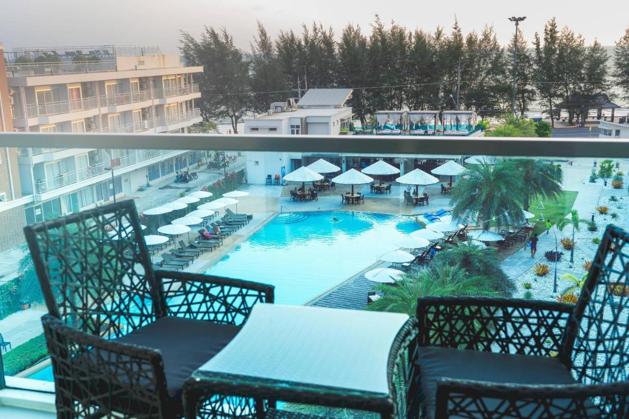Apartment Grand Blue With Pool And Seaview *