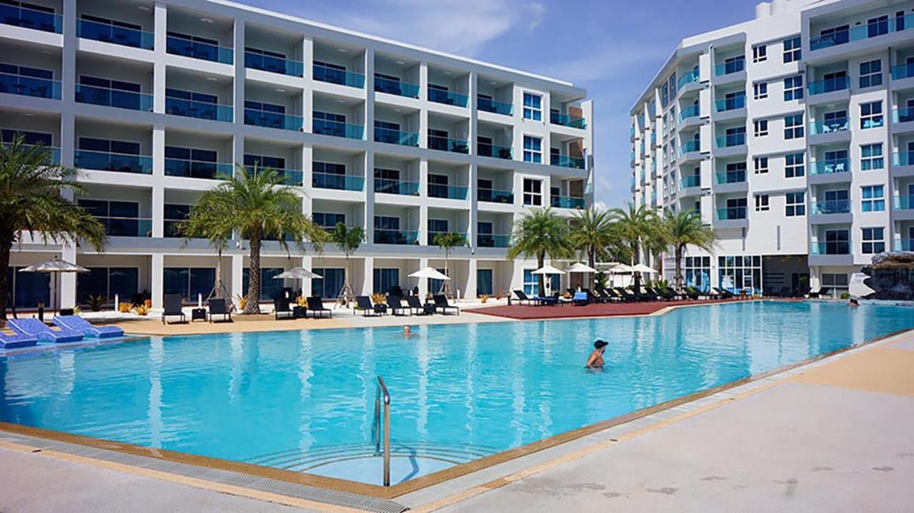 Grand Blue With Pool And Seaview