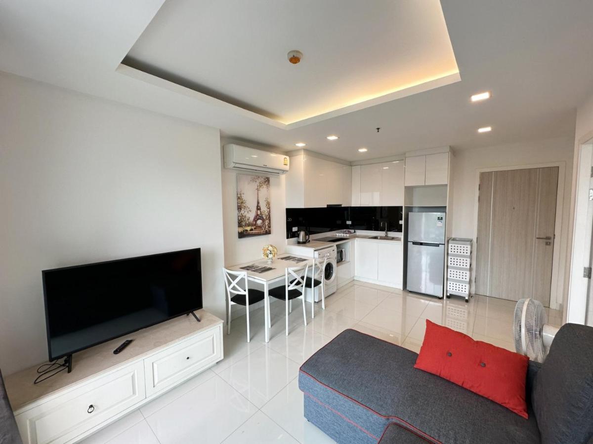 One Tower Seaview 66