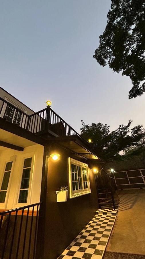 Lemoon House Khaoyai Homestay *