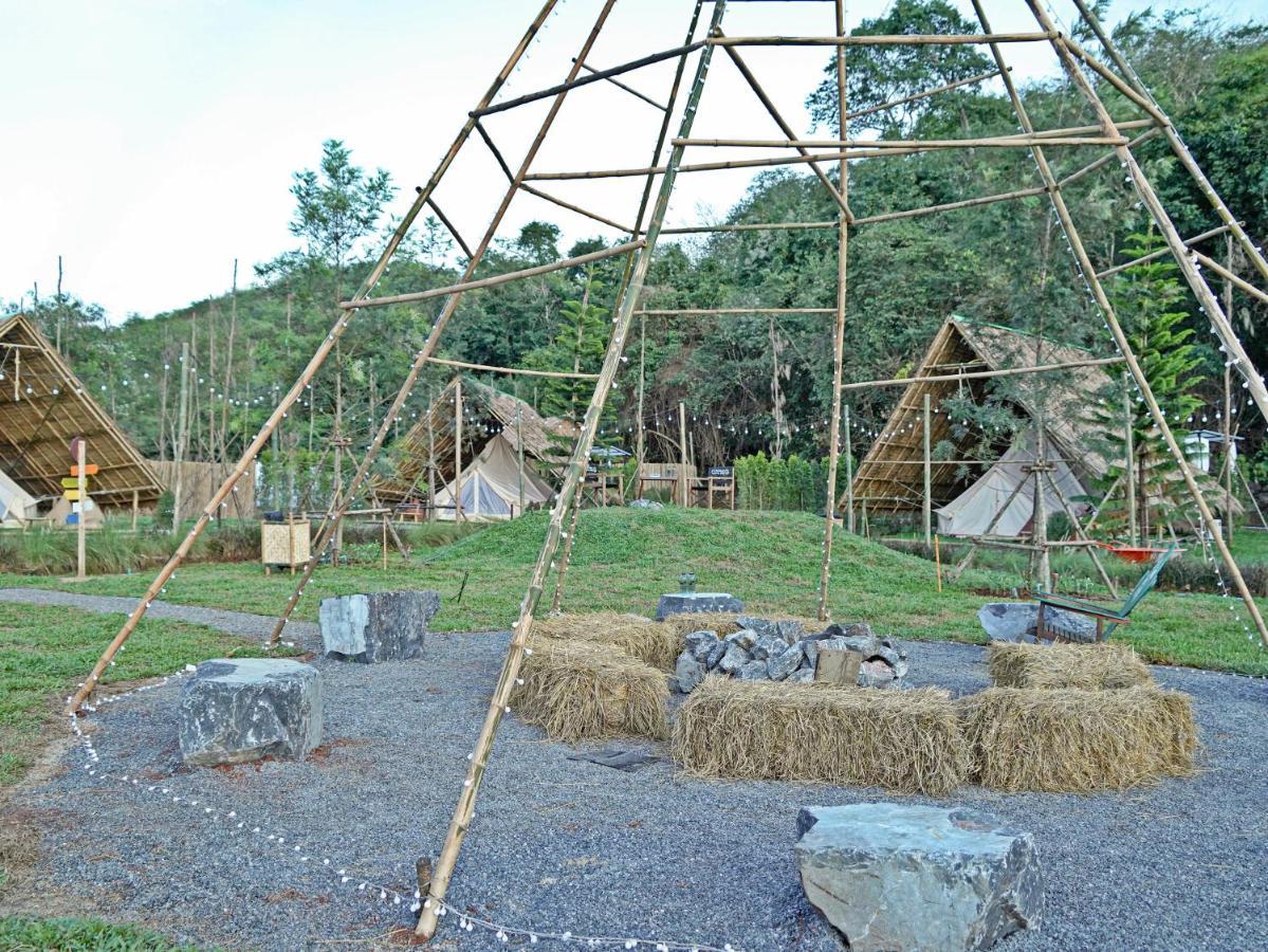 Tenda de luxo Yellowstone Camps Khao Yai Pak Chong