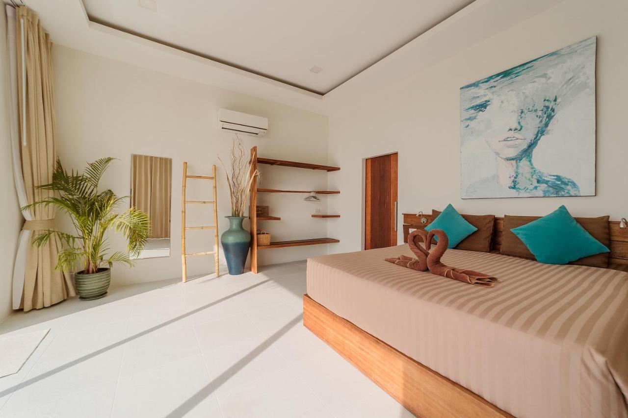 Pandora Villa *