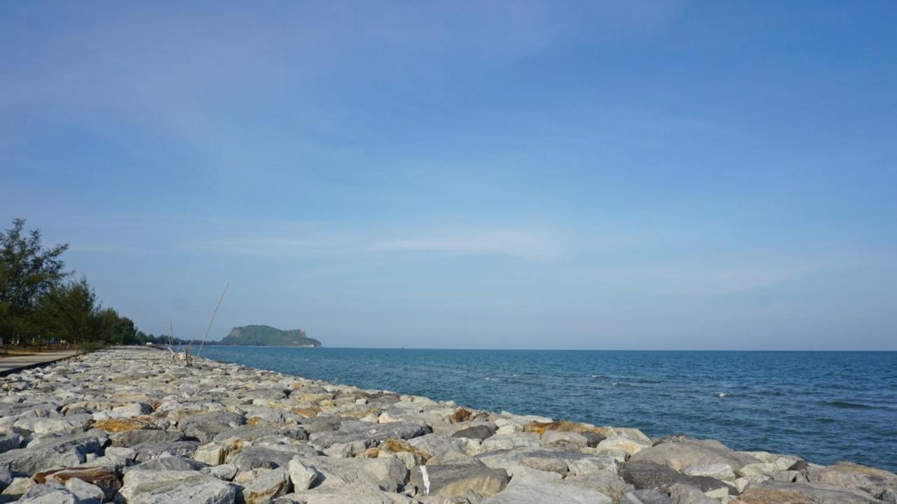 Kalamona Seaview Resort