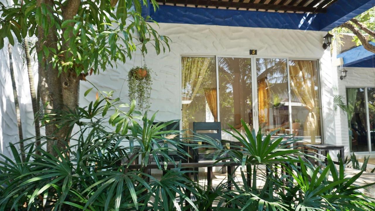 Kalamona Seaview Resort