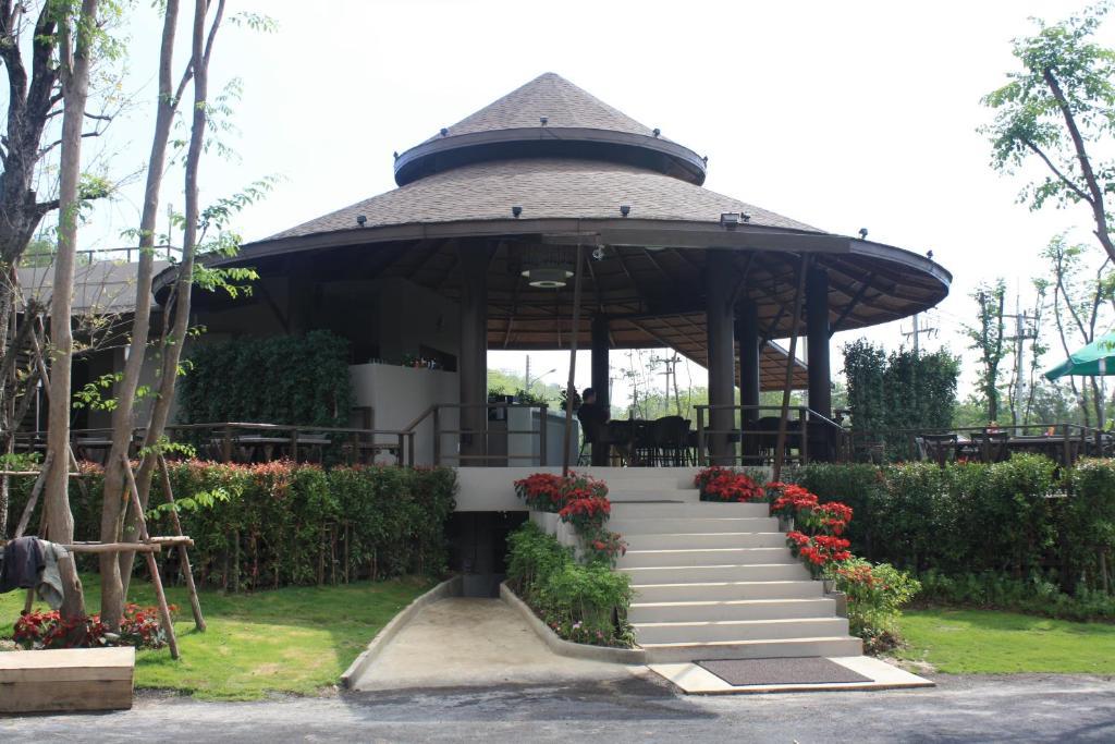 Hommuenlee Hill Resort