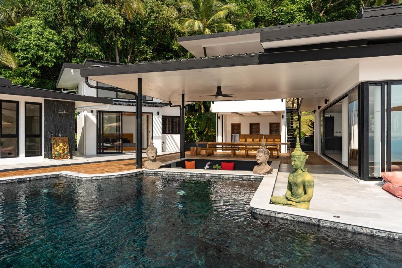 Infinity 600 M2 Sea View *