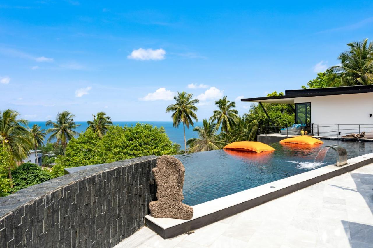 Villa Infinity 600 M2 Sea View *