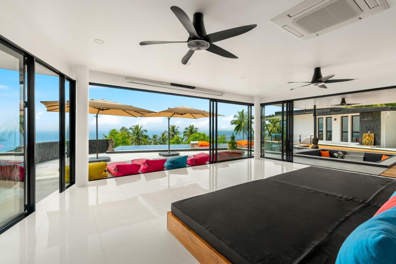 Infinity 600 M2 Sea View *