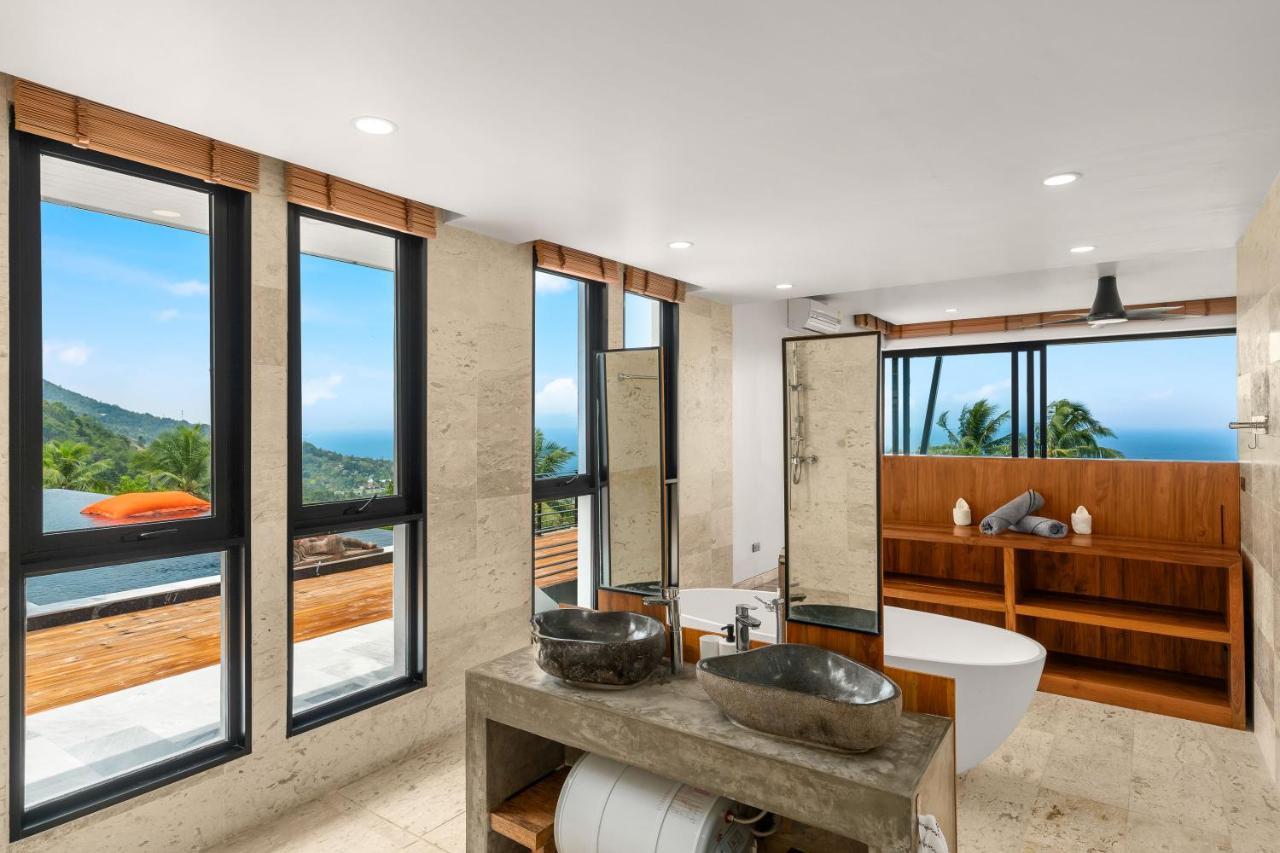 Villa Infinity 600 M2 Sea View *
