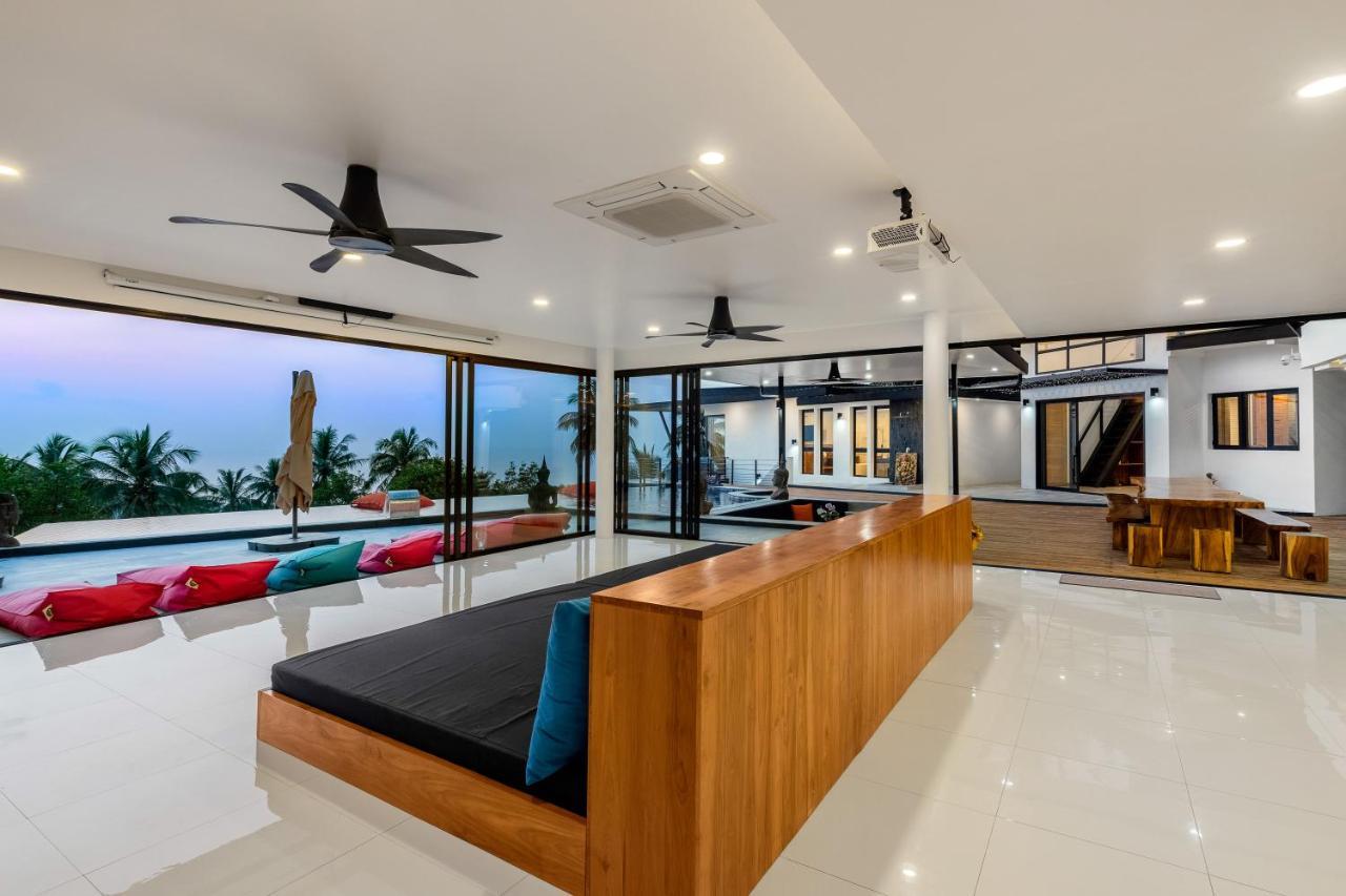 Infinity 600 M2 Sea View Villa