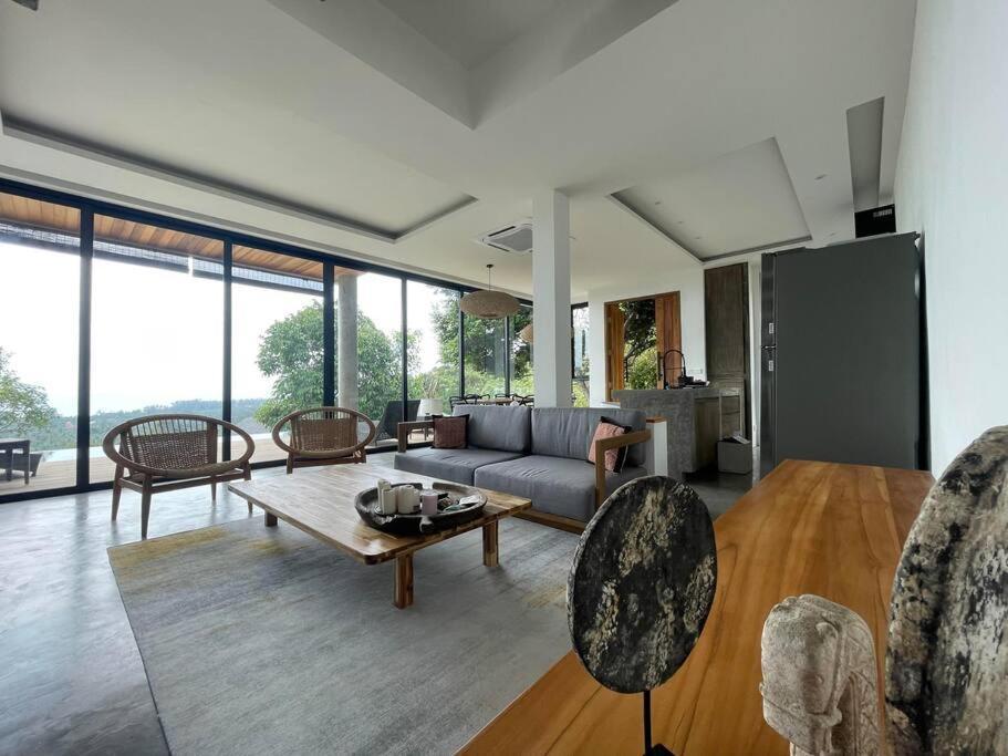 Nour - 3 Bedroom Sea View Pool In *