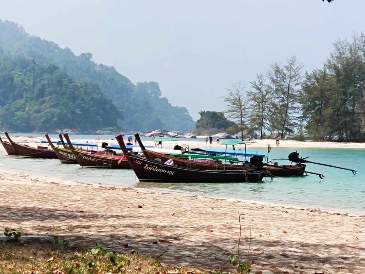 Andaman Peace * Ranong