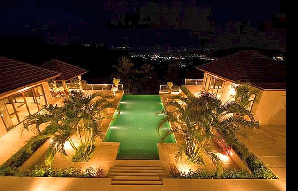Baan Napoli Luxury
