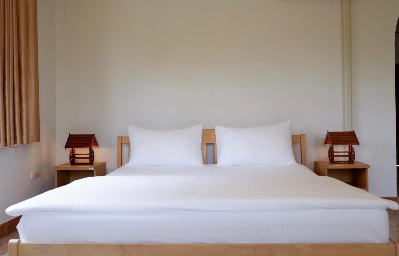 Island View Resort 3*