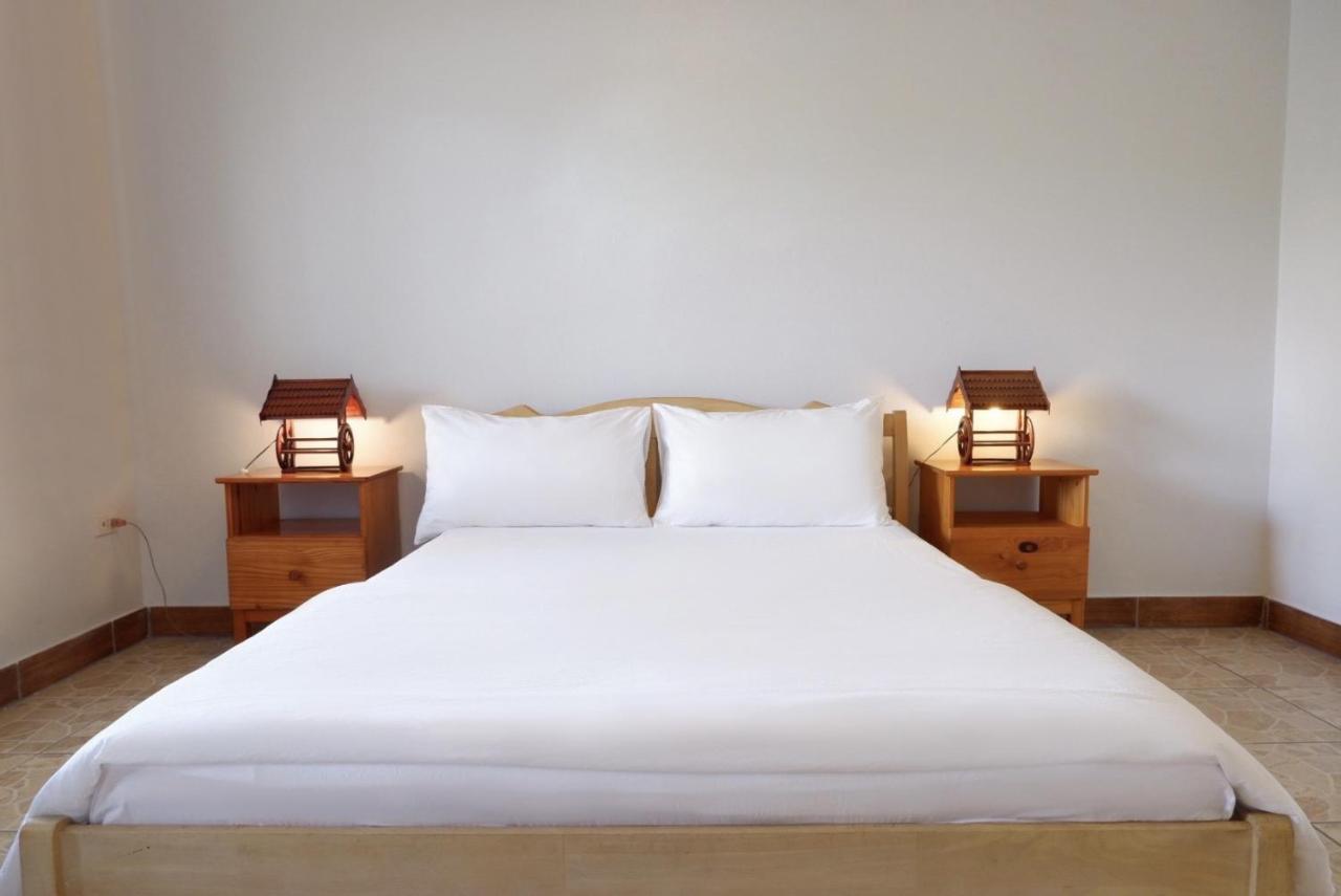 Island View Resort 3*