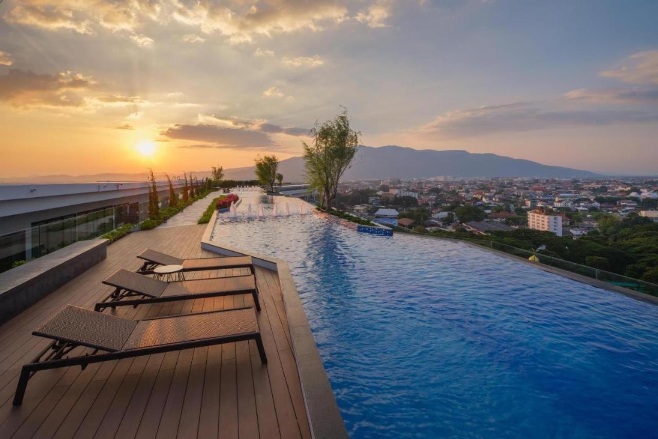 The Astra Sky River Condo Chiang Mai * Chiang Mai