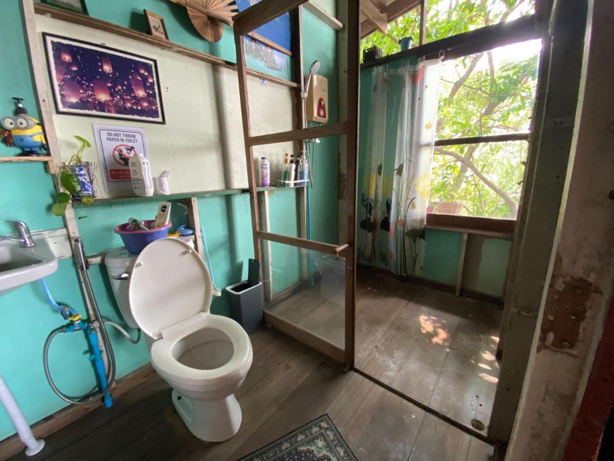 Hospedagem domiciliar Baan Golite Ko Kret - บ้านโกไล้เกาะเกร็ด Nonthaburi