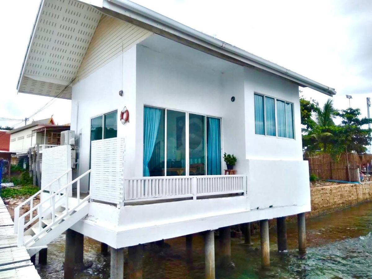 Hotel Baan I Talay On Sea