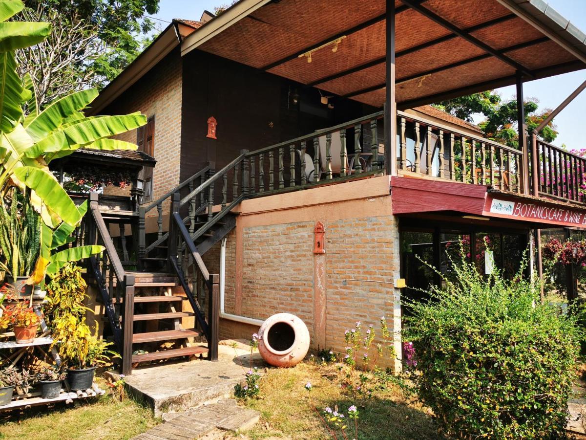 Jasmine Hills *