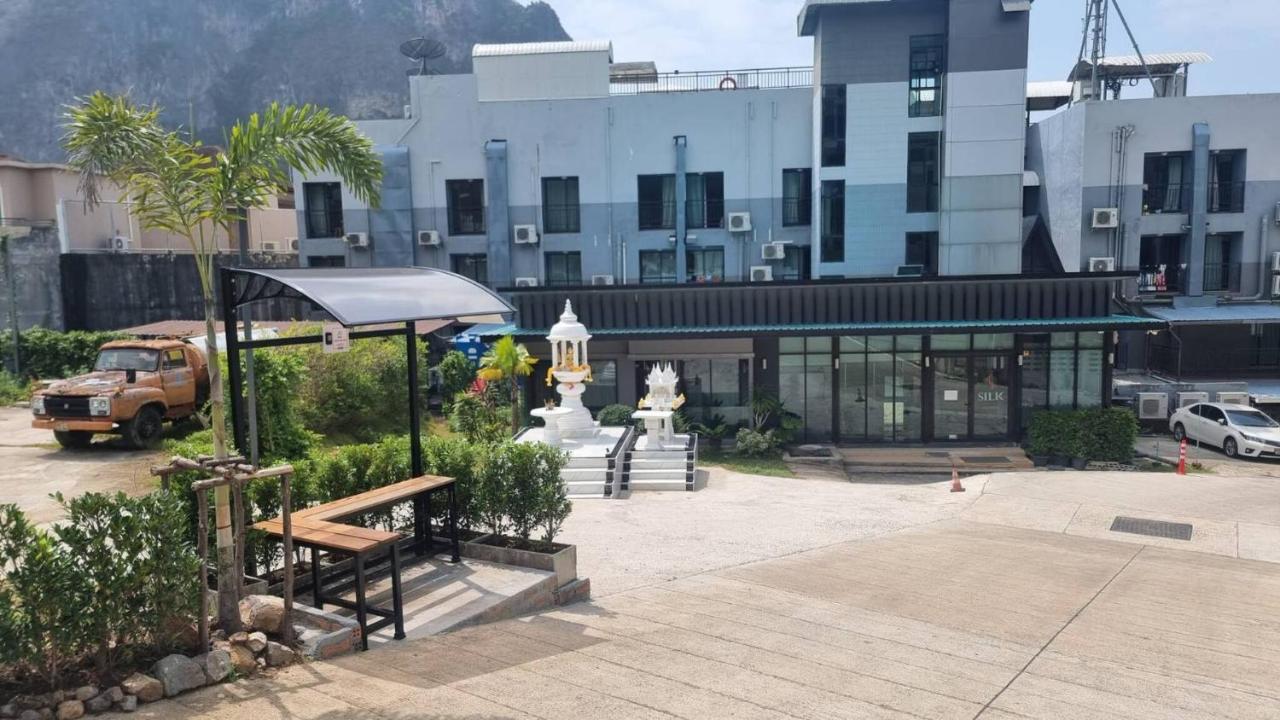 A503-penthouse Amazing View 2brs3bedsao Nang Center Apartment