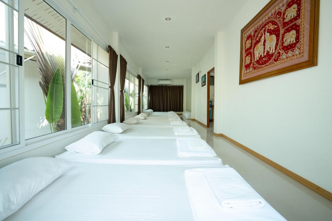 Lamphurai Riverside And Spa Resort