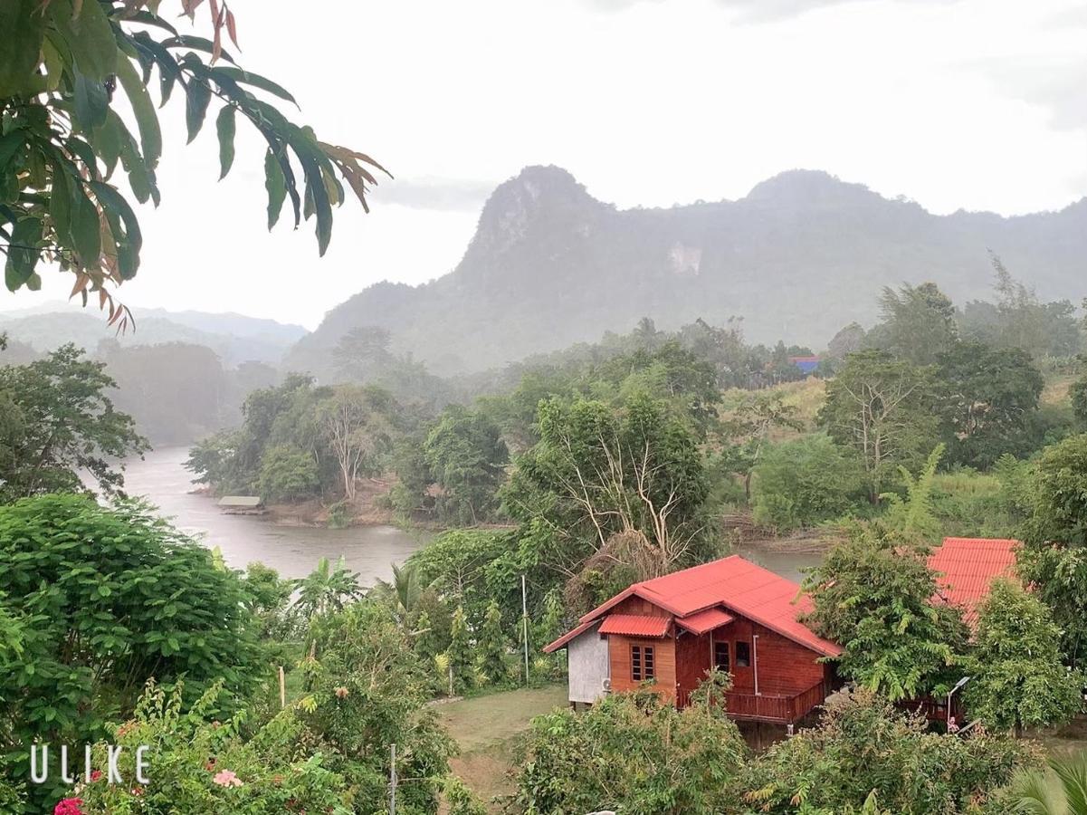 Resort Baanrai Khunya บ้านไร่คุณย่า