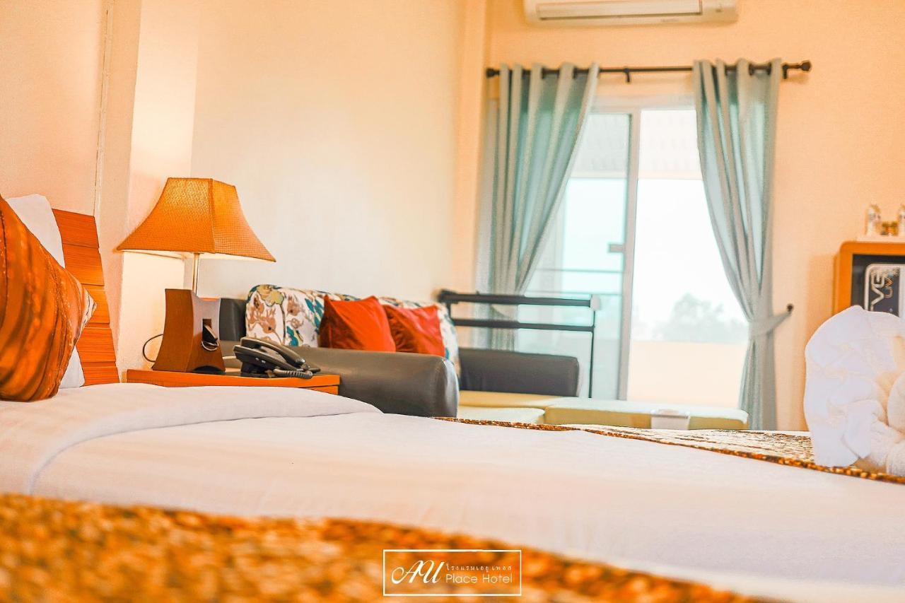 Au Place Hotel