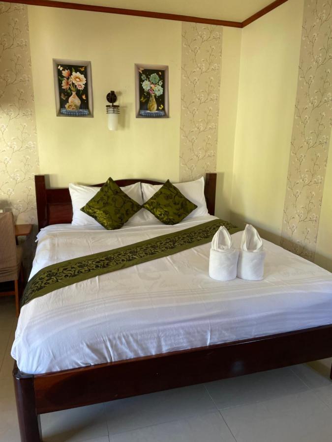 Starlight Haadrin Resort