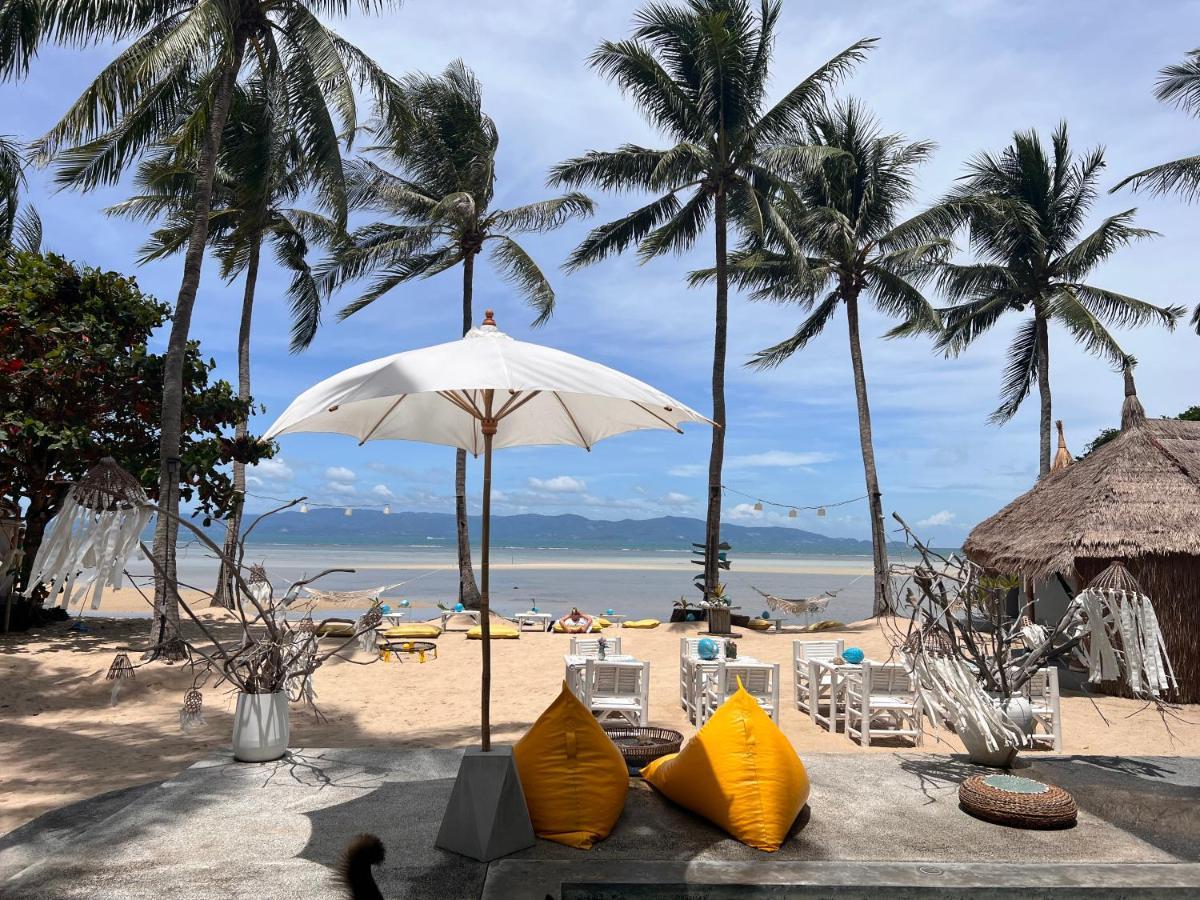 Sea Bar & Baan Tai
