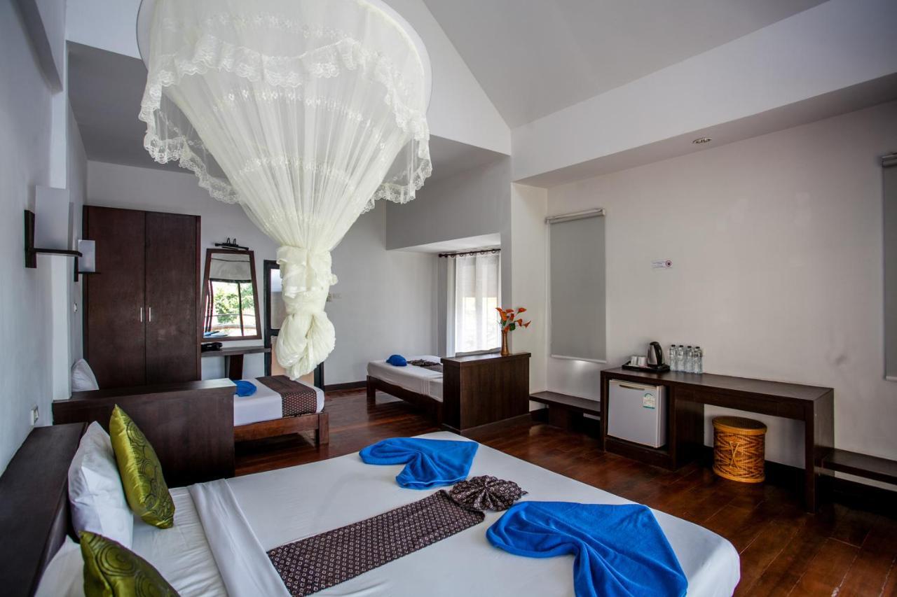 Resort Phitharom Pp