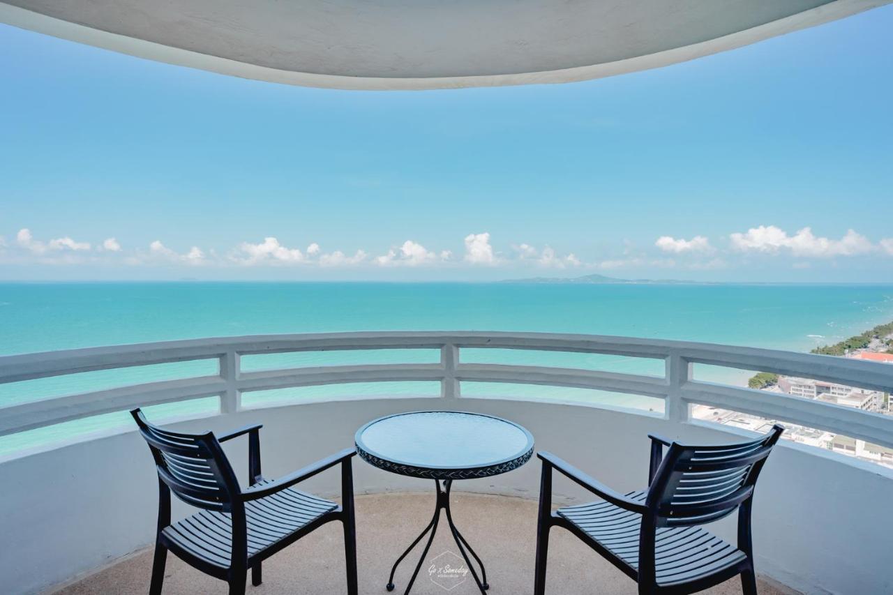 Hotel D Varee Beach, Pattaya Jomtien Beach