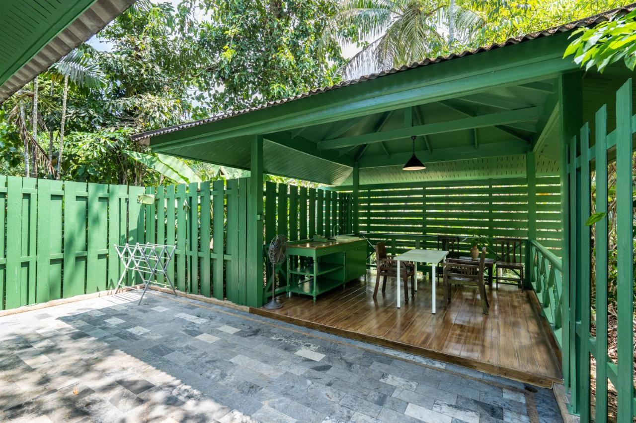 Resort Blu Monkey Pooltara & Pet Friendly 4*