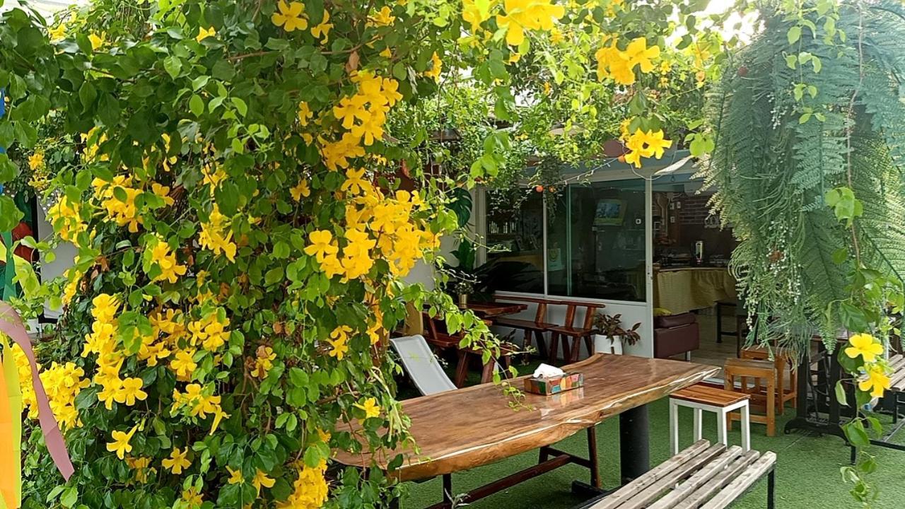 Guest house Suan Nopparat Suan Phueng