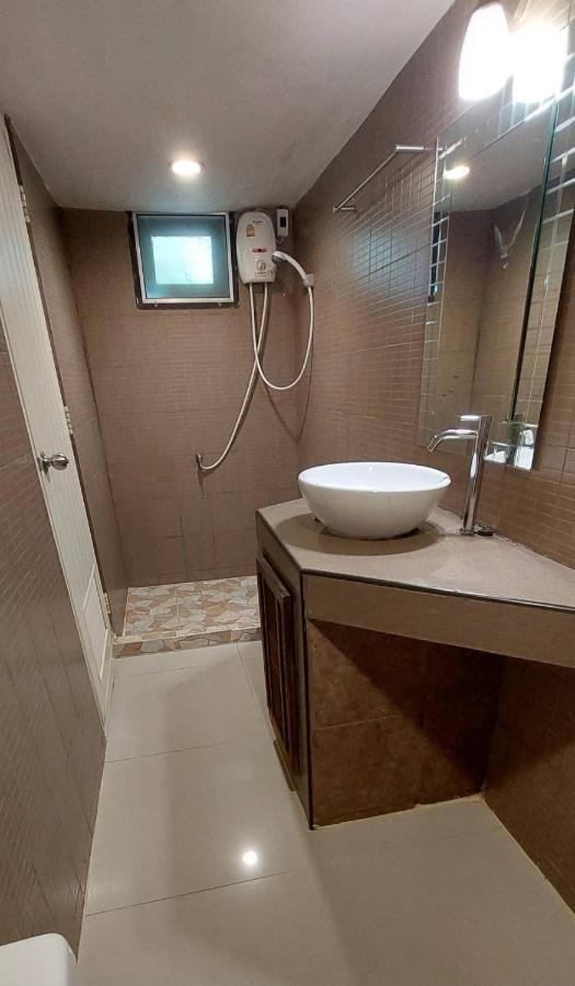 Tientong Guest house *