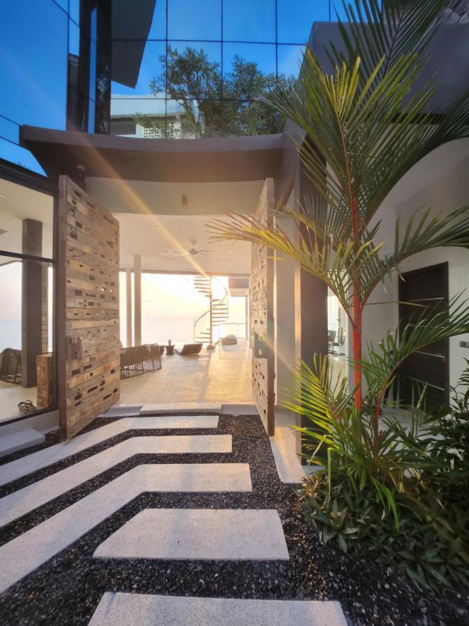 Seawadee - Luxurious, Award-winning Design With Amazing Panoramic Seaview