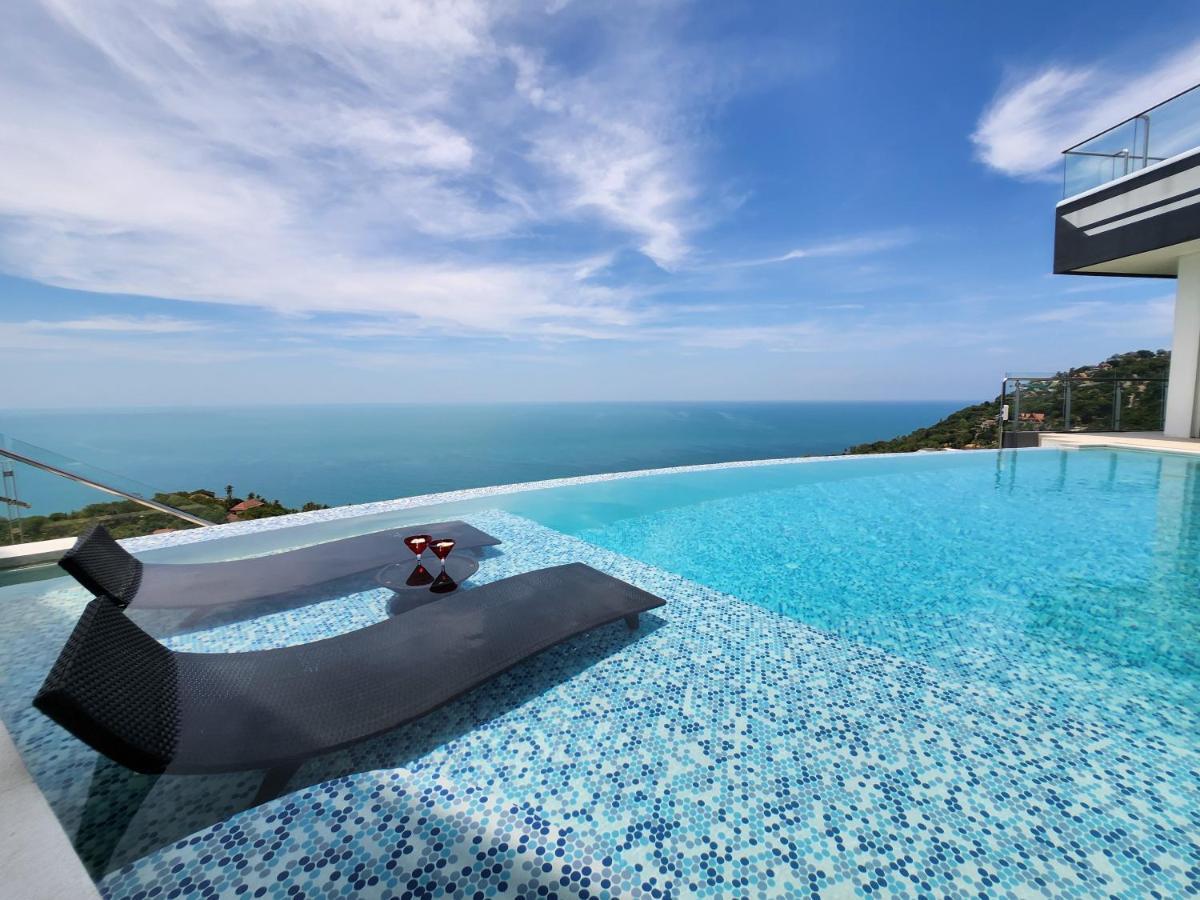 Seawadee - Luxurious, Award-winning Design With Amazing Panoramic Seaview