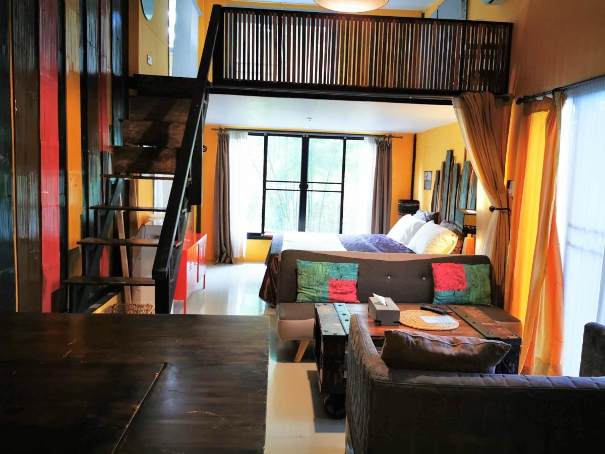 Brookhouse At Khaoyai Ban Khanong Phra Klang