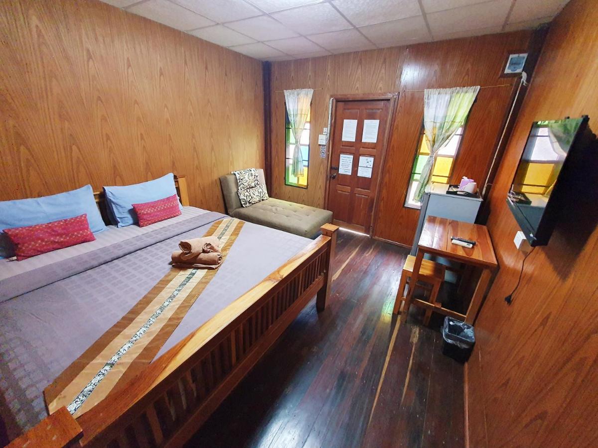 Guest house Ktt And Motorbike & Bicycle For Rents Sukhothai
