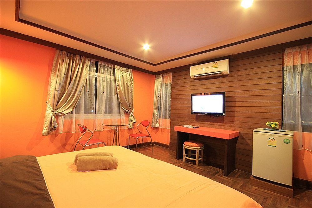 The Palm Delight Hotel 2*