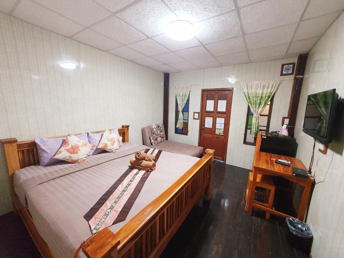 Ktt And Motorbike & Bicycle For Rents Guest house 2*
