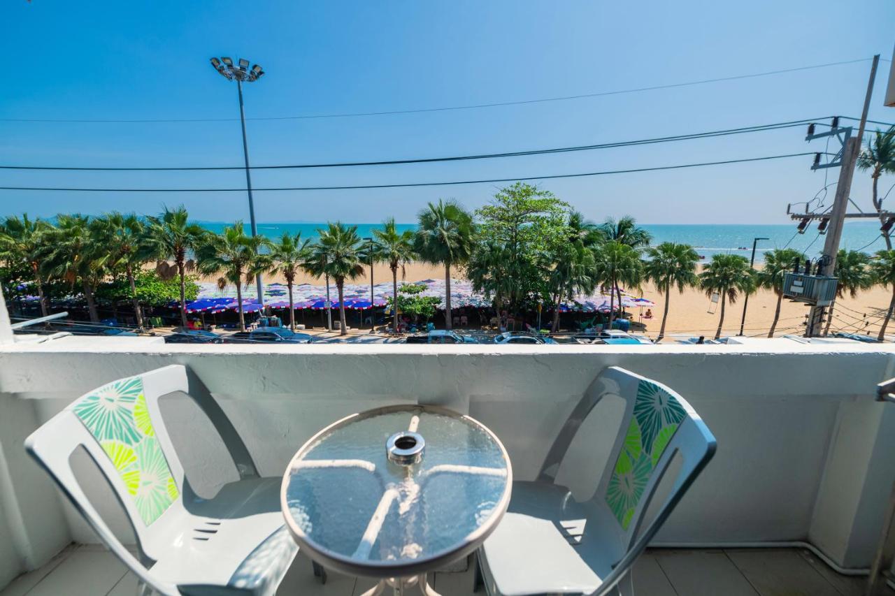 Happy - Beachfront Hotel Jomtien Beach