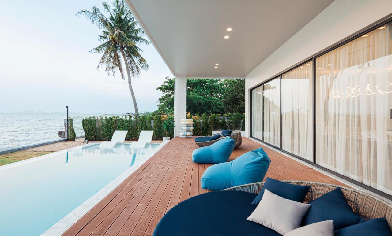 Sea Season Pool Pattaya Bang Lamung