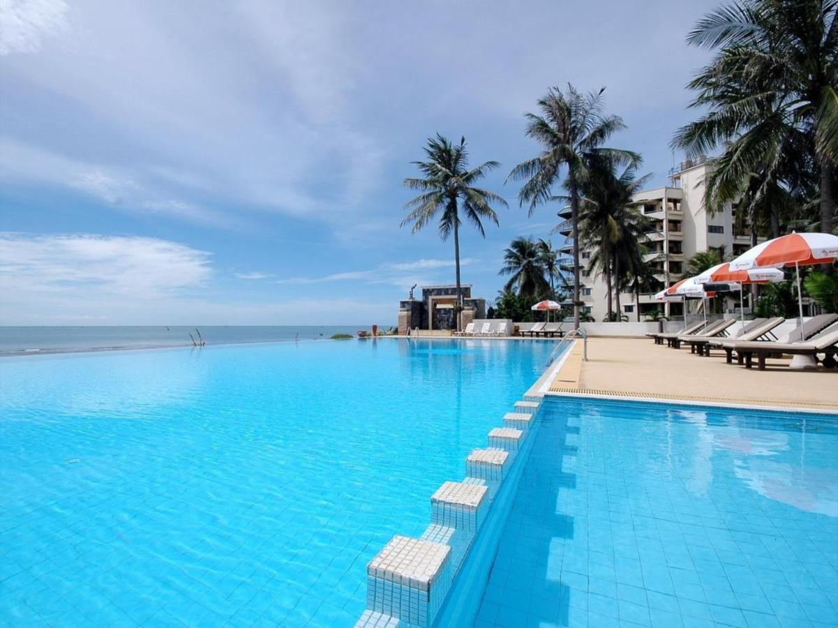 Resort Golden Pine Pran Buri