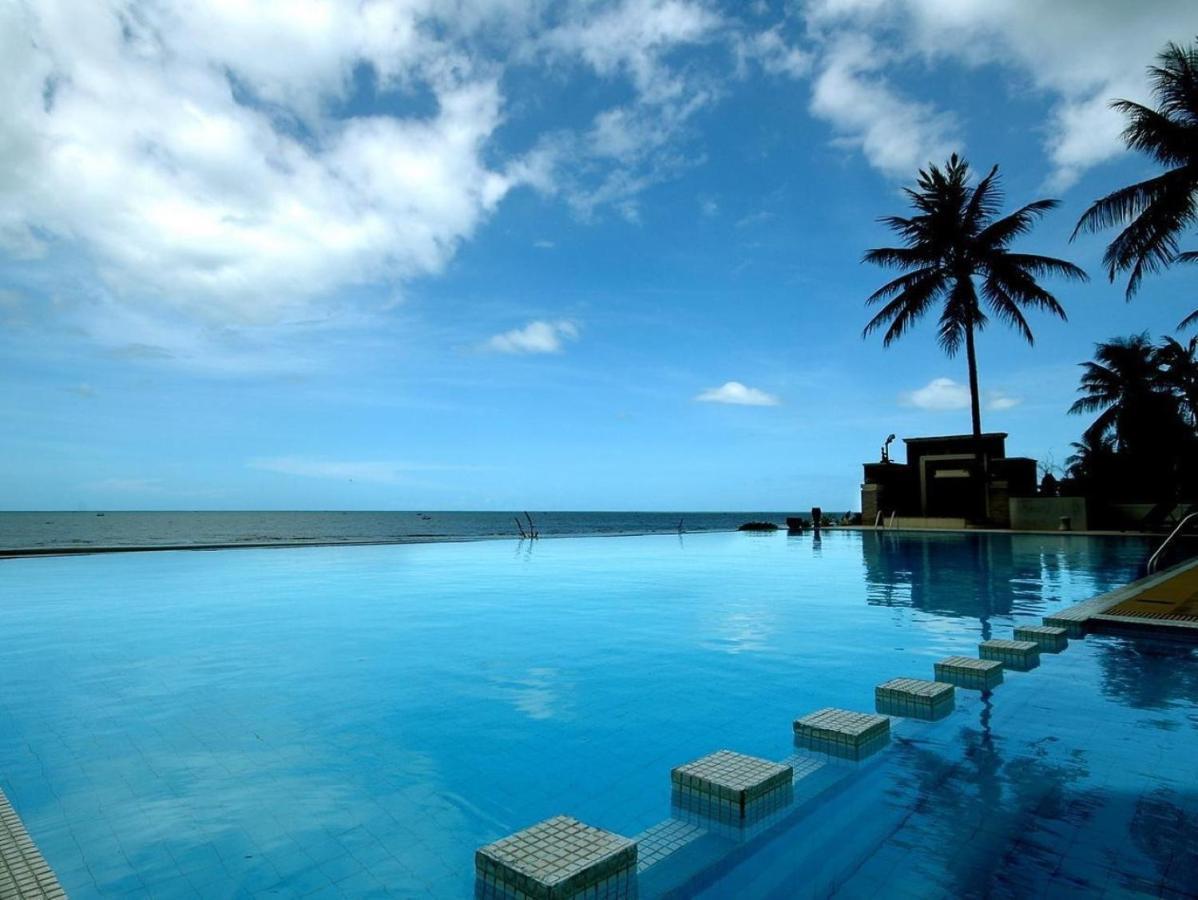 Golden Pine Resort 3*