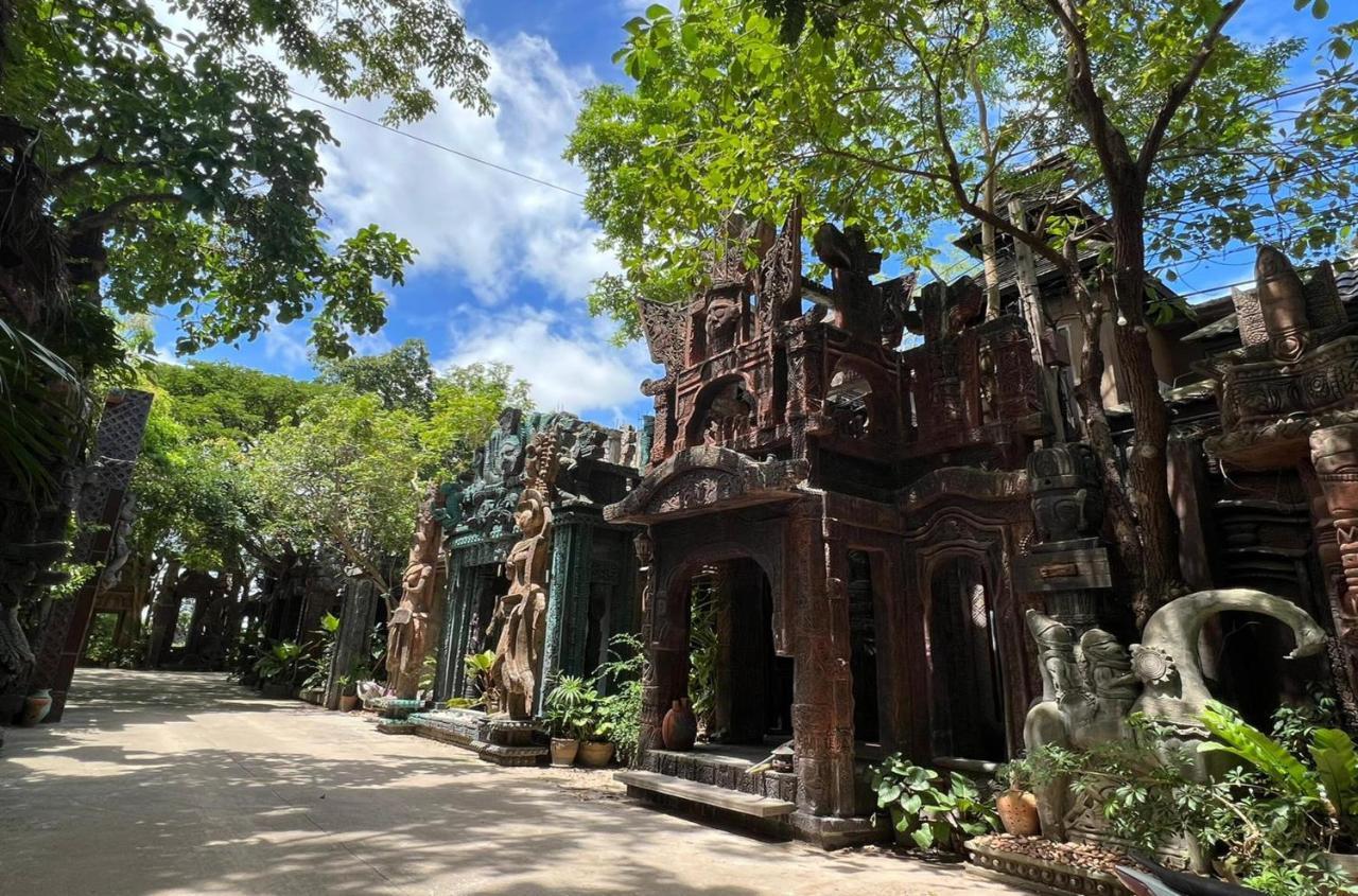 Khgema Nuanjun Pool Gallery * Ban Huai Yai
