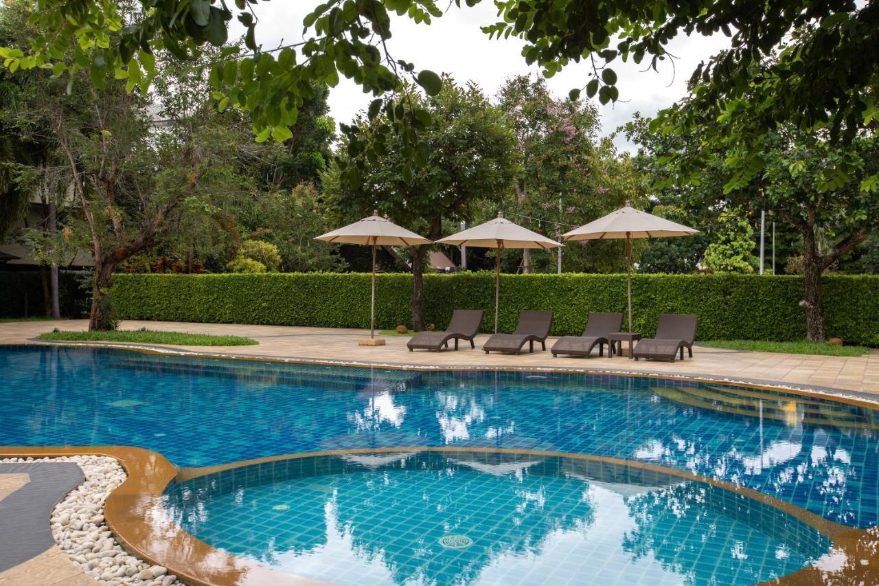 Phufa Waree Chiangrai - Sha Extra Hotel 4*