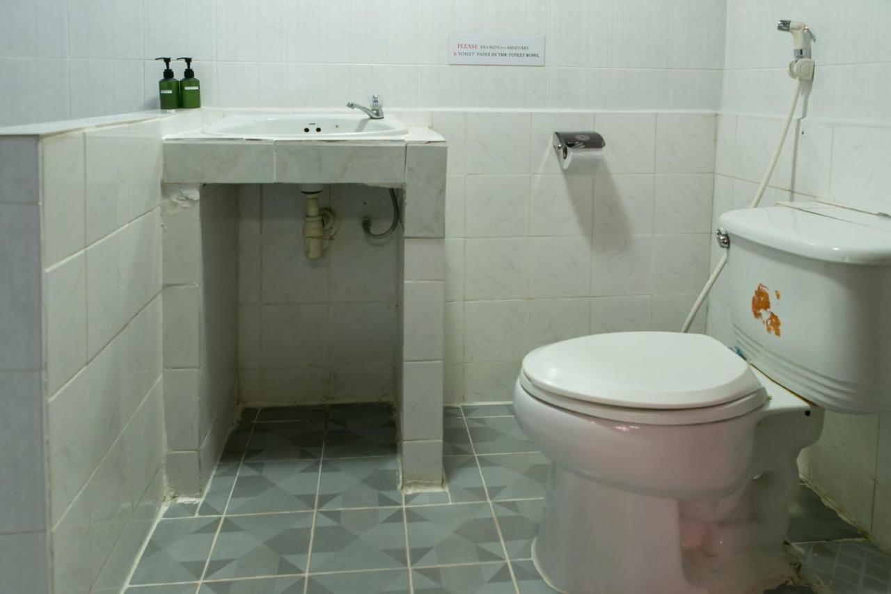 Hotel Haadrin Haad Rin