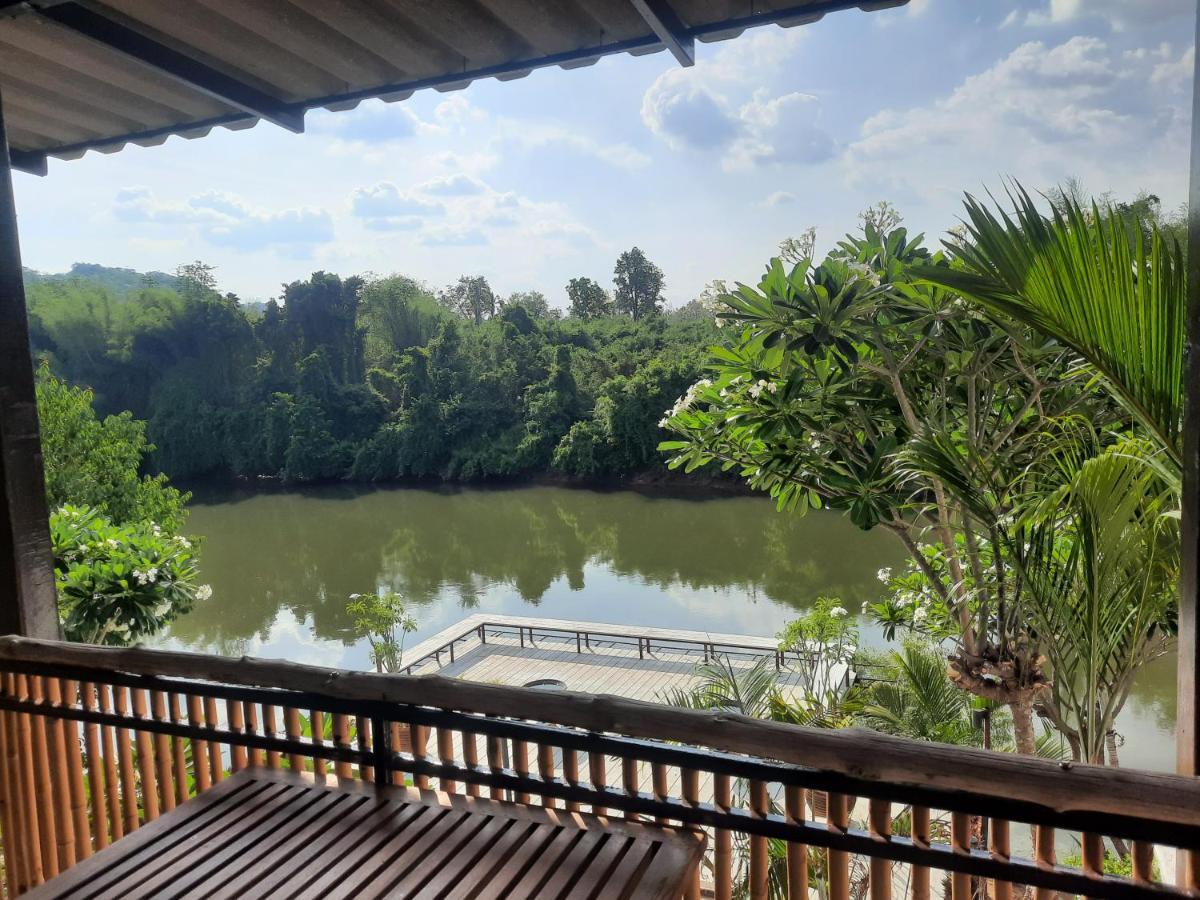 Chasorn Riverside
